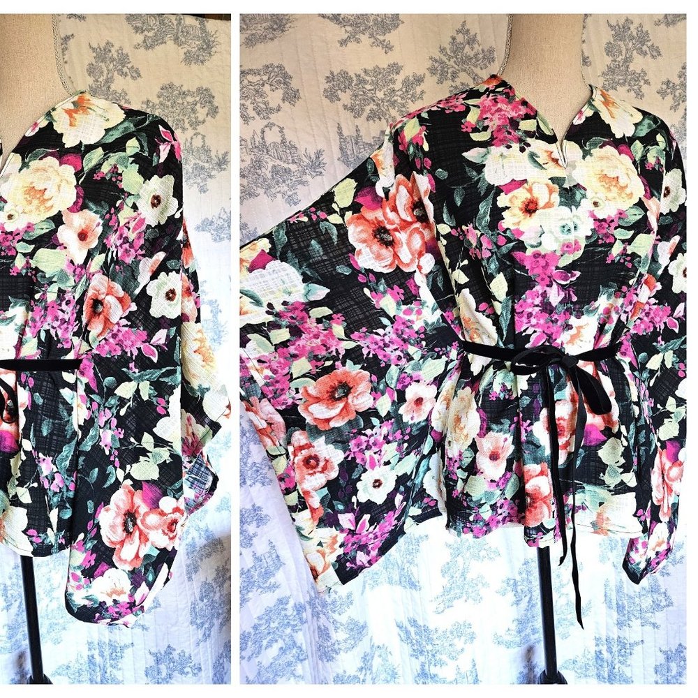 Retro Style Caftan Blouse Black Floral S to Plus New